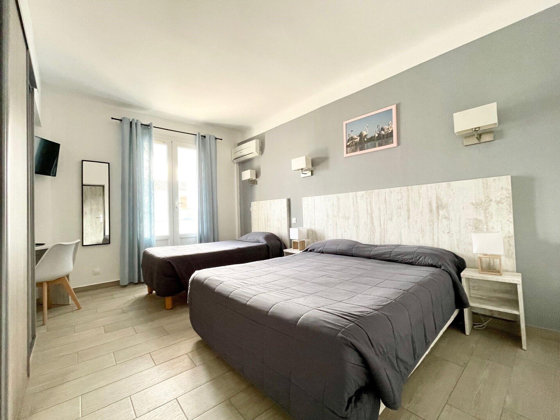 Hotel Les Palmiers En Camargue Saintes-Maries-de-la-Mer Eksteriør billede