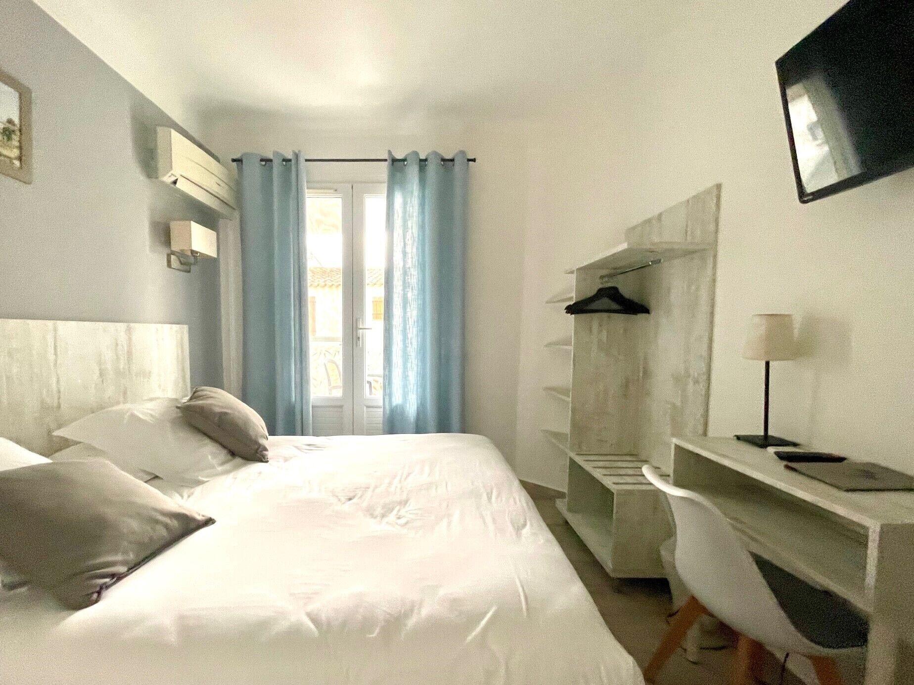 Hotel Les Palmiers En Camargue Saintes-Maries-de-la-Mer Eksteriør billede