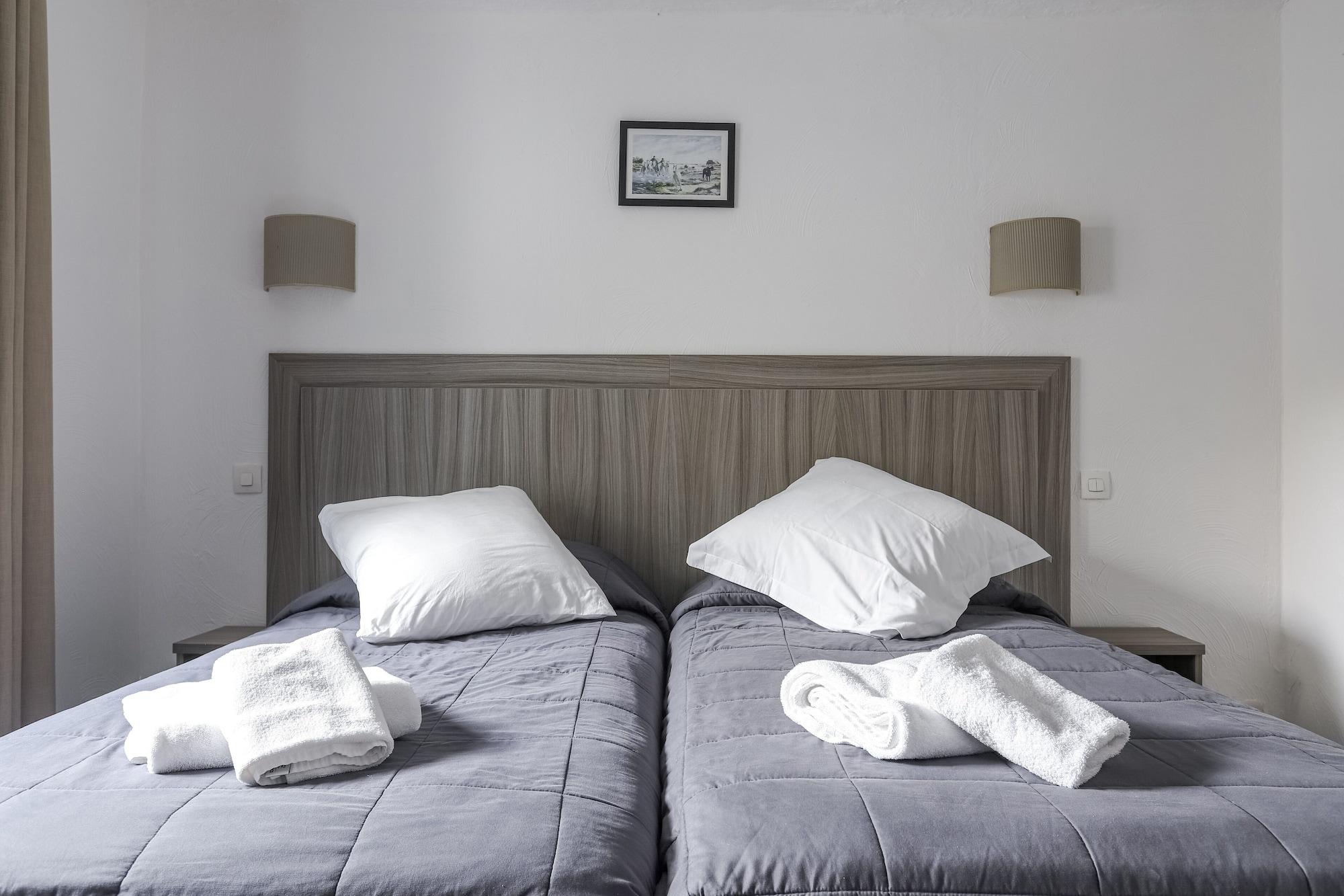 Hotel Les Palmiers En Camargue Saintes-Maries-de-la-Mer Eksteriør billede