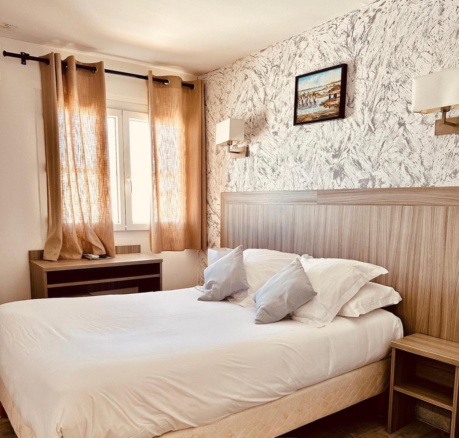 Hotel Les Palmiers En Camargue Saintes-Maries-de-la-Mer Eksteriør billede